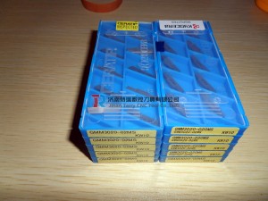 Place of Origin: Japan 
Brand Name: Kyocera 
Model Number: All 
Material: Hard Alloy 
Usage: Internal Turning Tool 
Hardness: 60-350 
Coating: PVD/CVD 
Model: GMM3020-02MS KW10 
Grade: KW10 
Delivery: Within 3-5 days 
Package: Original plastic b