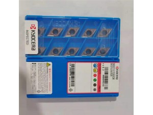 日本京瓷内孔车刀片 DCGT11T302CK PR930加工钢件 不锈钢